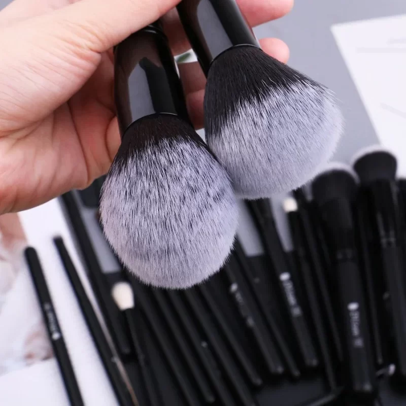DARK ANGEL - 27 in 1 DUcare Professional Makeup Brushes Set - Image 2