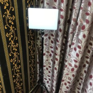 LED VIDEO LIGHT FOR PROFESSIONALS