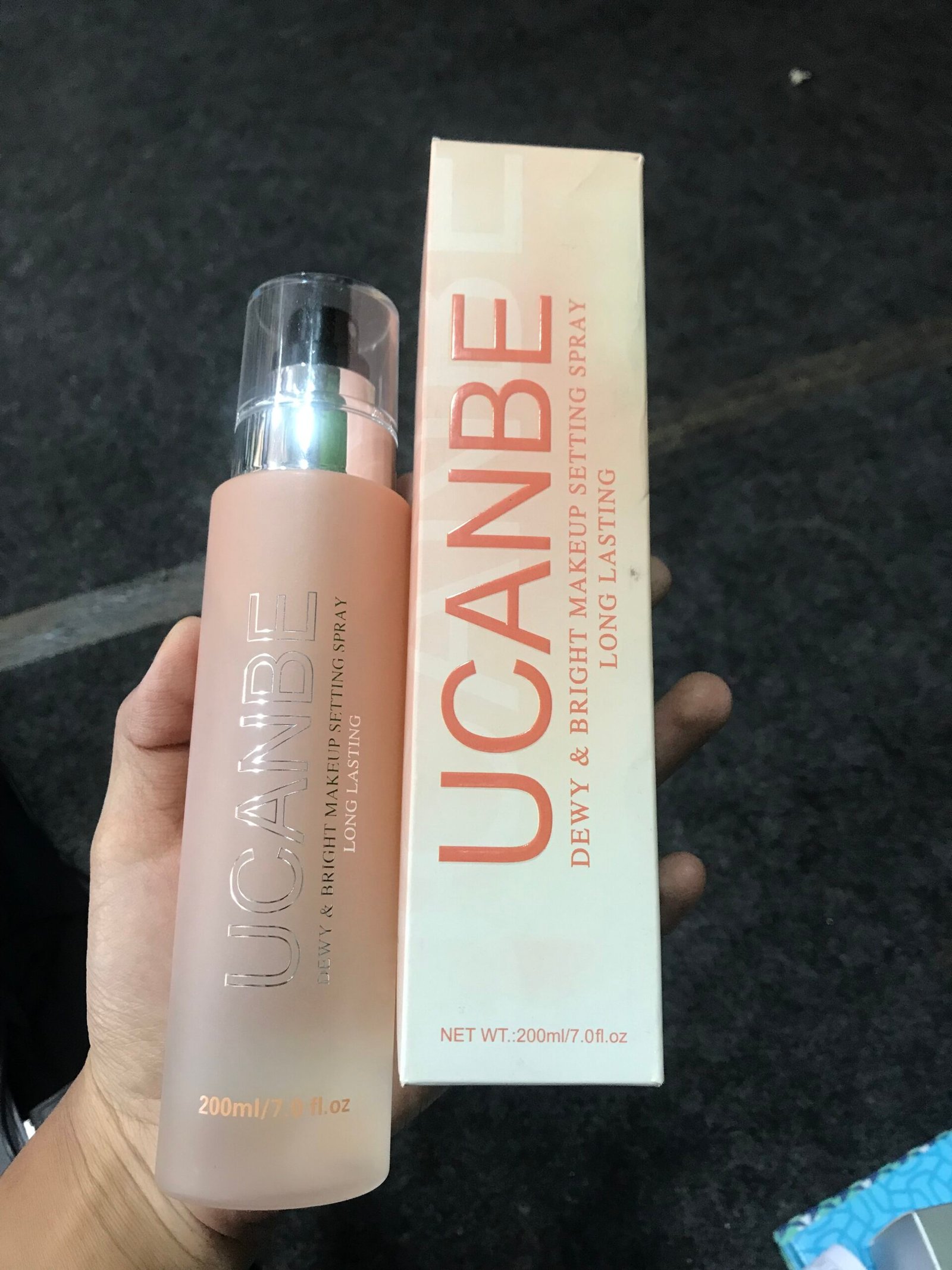 UCANBE DEWY AND BRIGHT MAKEUP SETTING SPRAY