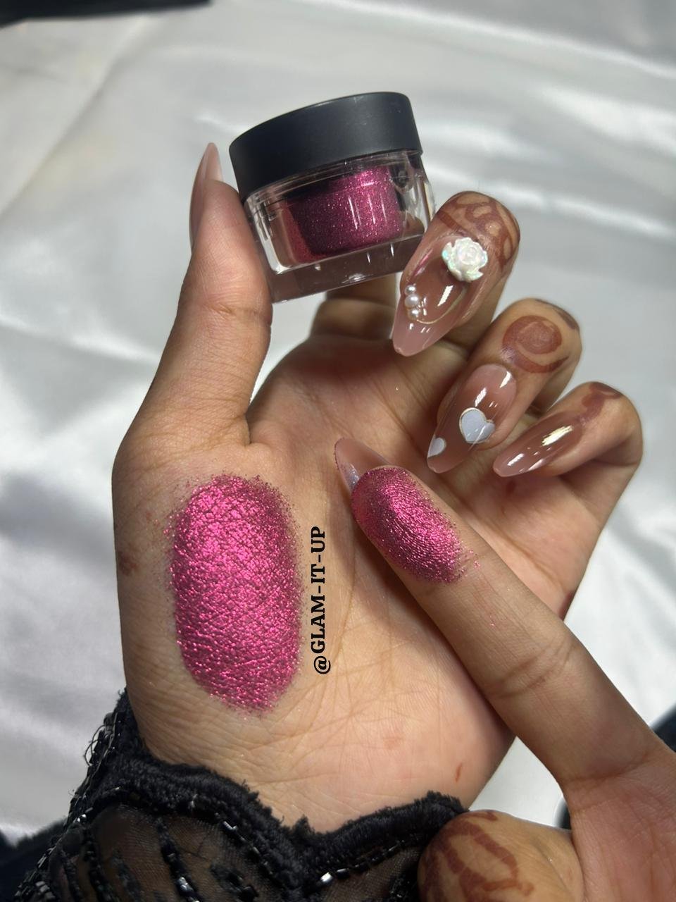 MAKEUP STUDIO LOOSE GLITTER - Image 17