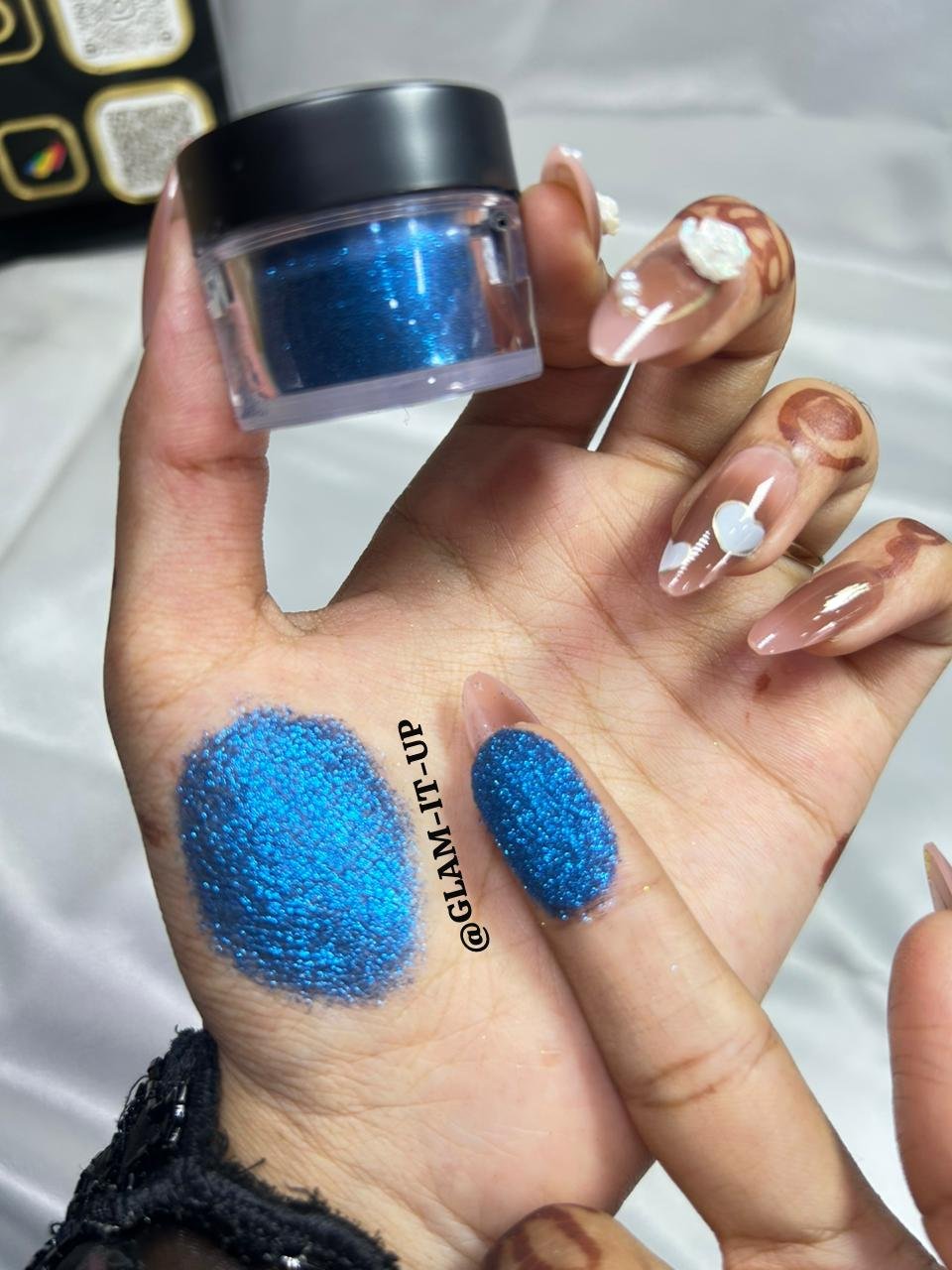 MAKEUP STUDIO LOOSE GLITTER - Image 8
