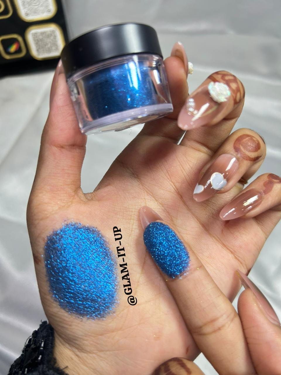 MAKEUP STUDIO LOOSE GLITTER - Image 5