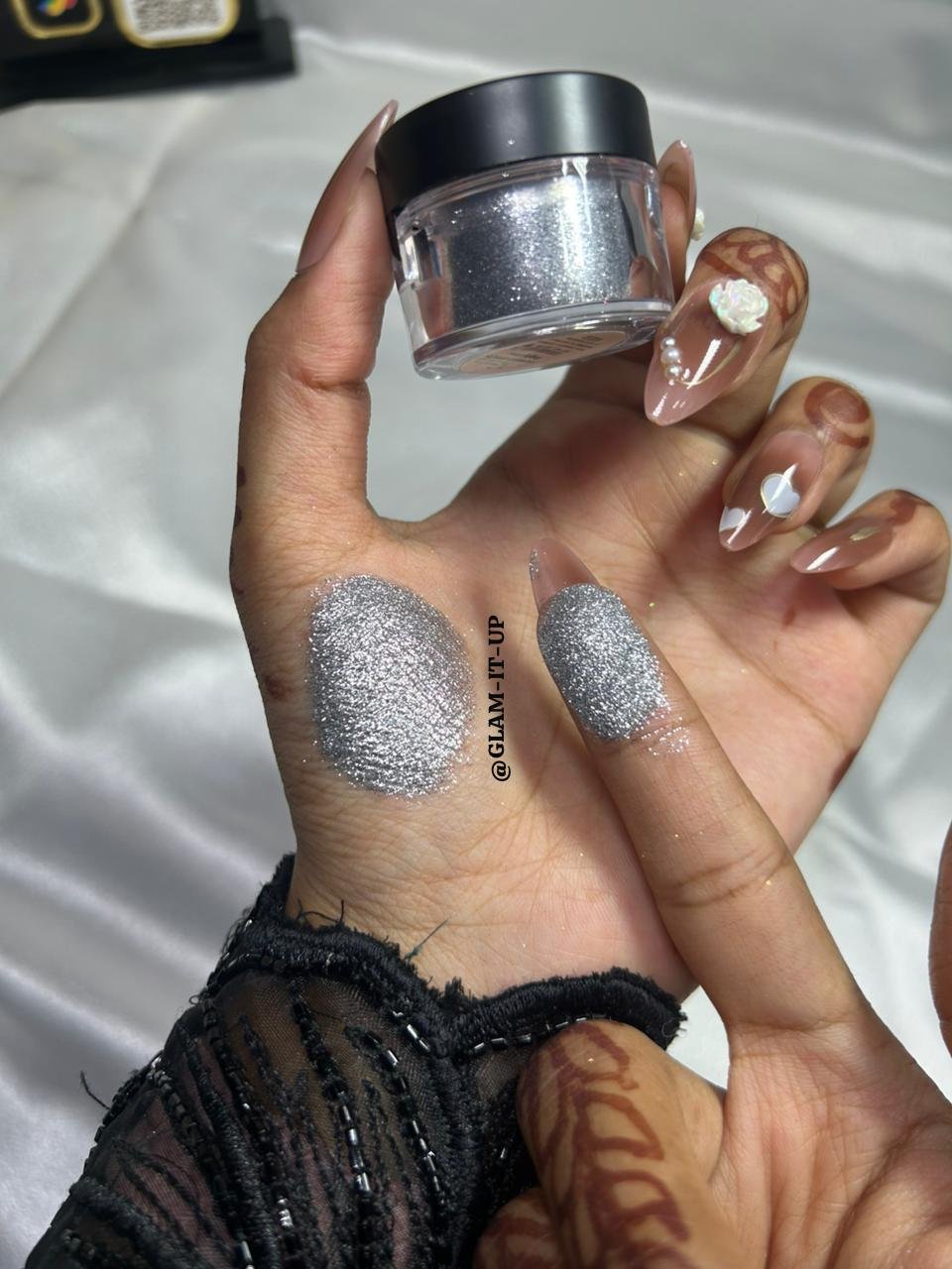MAKEUP STUDIO LOOSE GLITTER - Image 4
