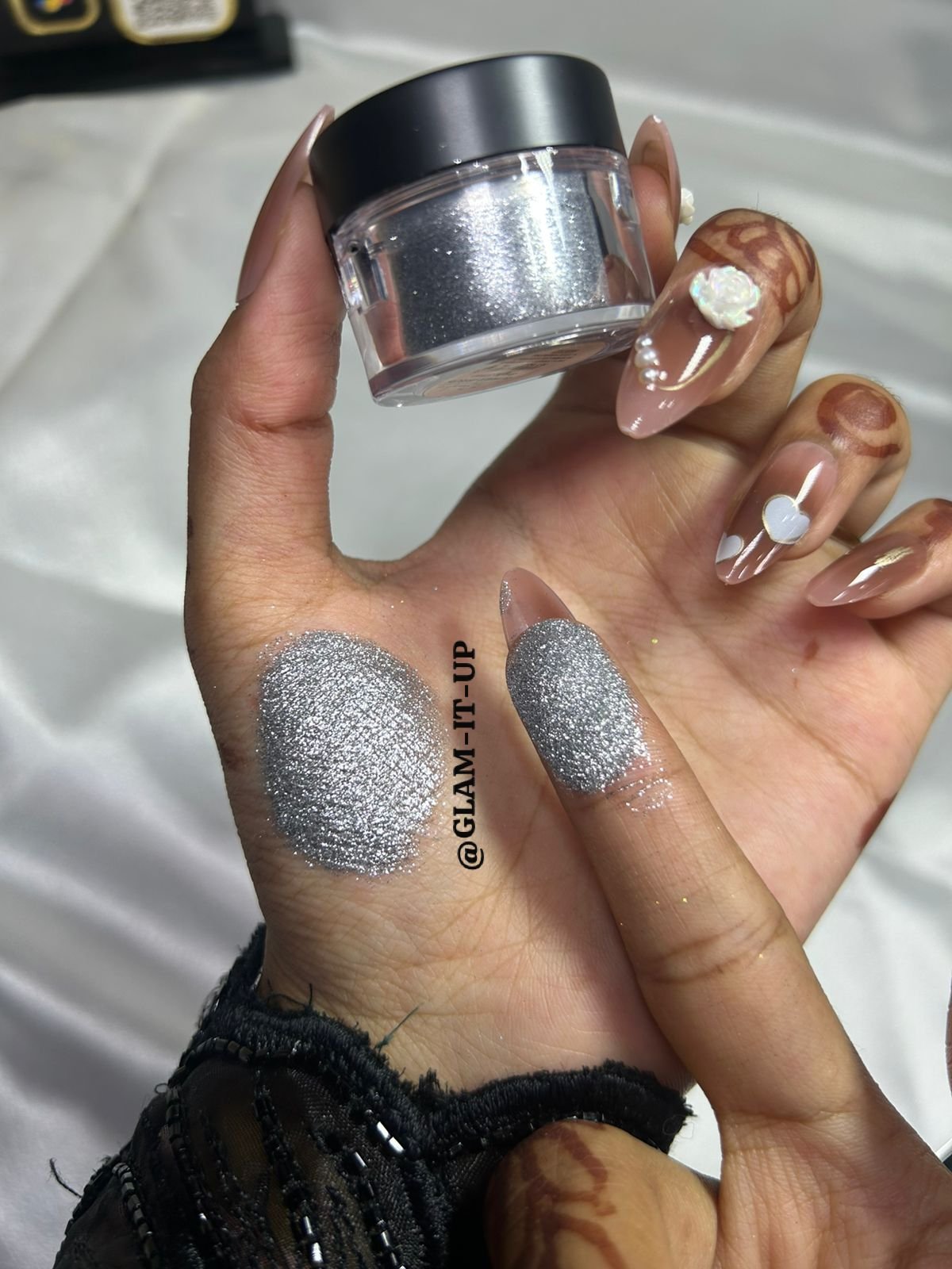 MAKEUP STUDIO LOOSE GLITTER - Image 3