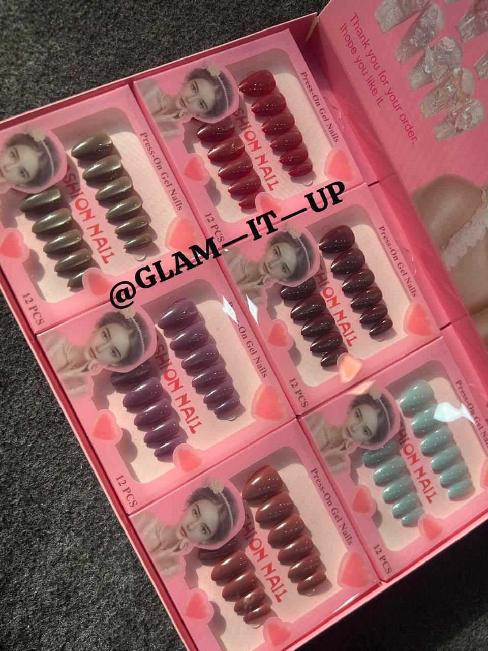 FASHION NAILS ( PRO QUALITY )